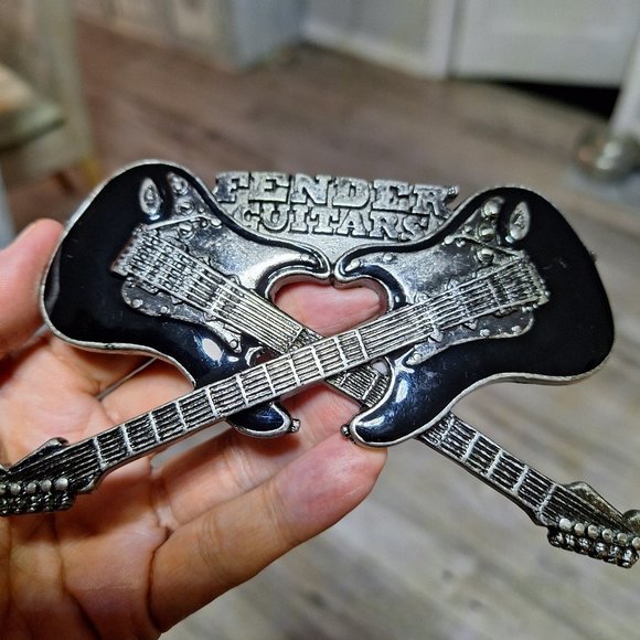 Fender Guitars  Buckle for  Men - Picture 1 of 5